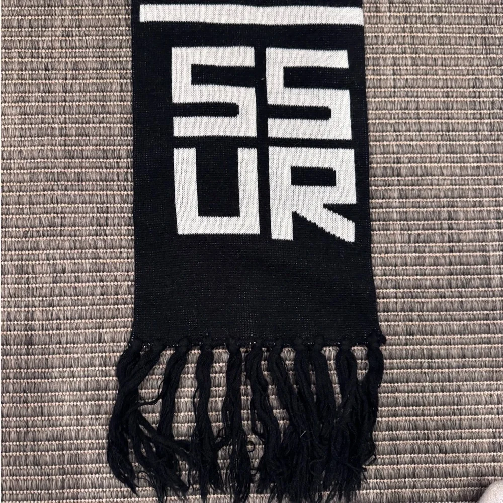 Rare SSUR NYC Black Logo Scarf